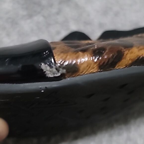 Adrienne Vittadini  Black and Brown Animal Leopard Print Flats Sz 10 - Picture 7 of 7